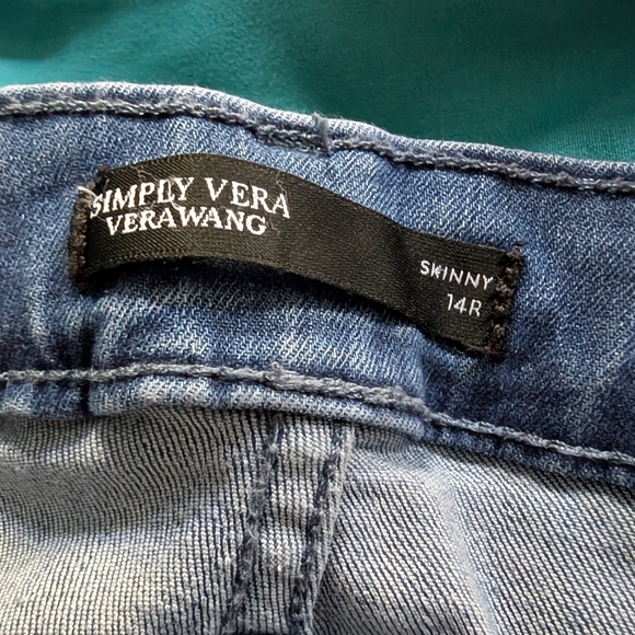 Simply Vera Vera Wang Light Blue Skinny Jeans Size 14 (EUC) - Picture 3 of 9